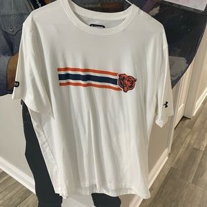 Men’s Large Chicago Bears shirt